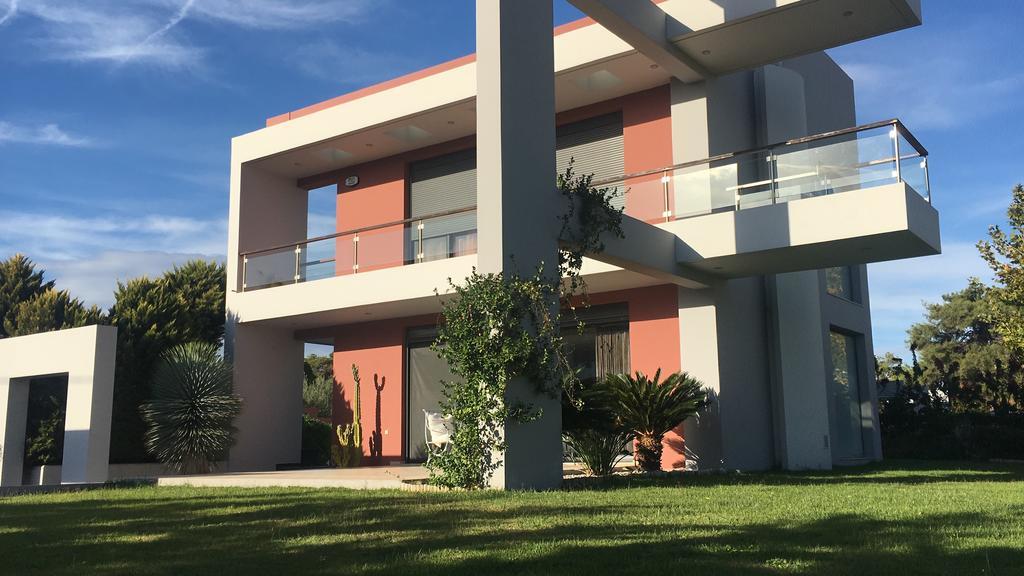 Evi Villa